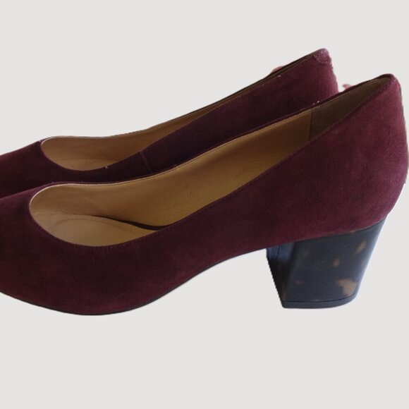 Talbots women's size 9&1/2M, Burgundy suede leather chunky heel shoes, round toe - Picture 2 of 16